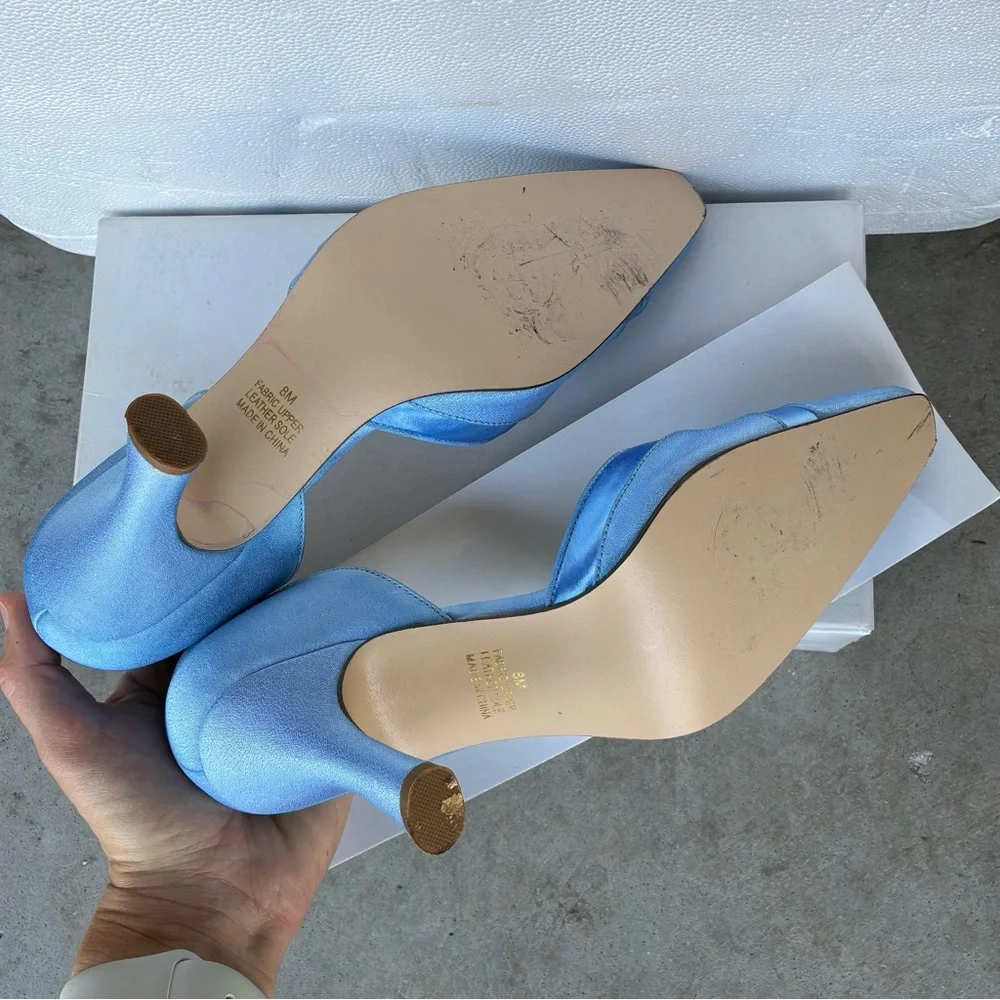 Coloriffics Elegant Blue Satin Women's Closed Toe Heels 8 medium